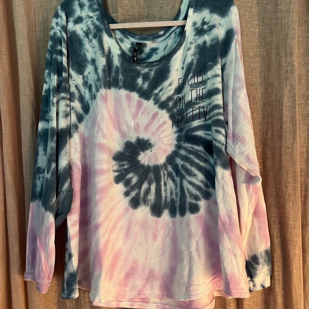 Torrid super soft sleep/lounge sweatshirt.  Size 3